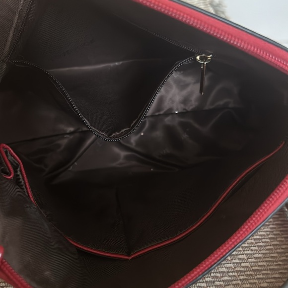 EUC 3Piece tote / crossbody / clutch - Picture 3 of 5